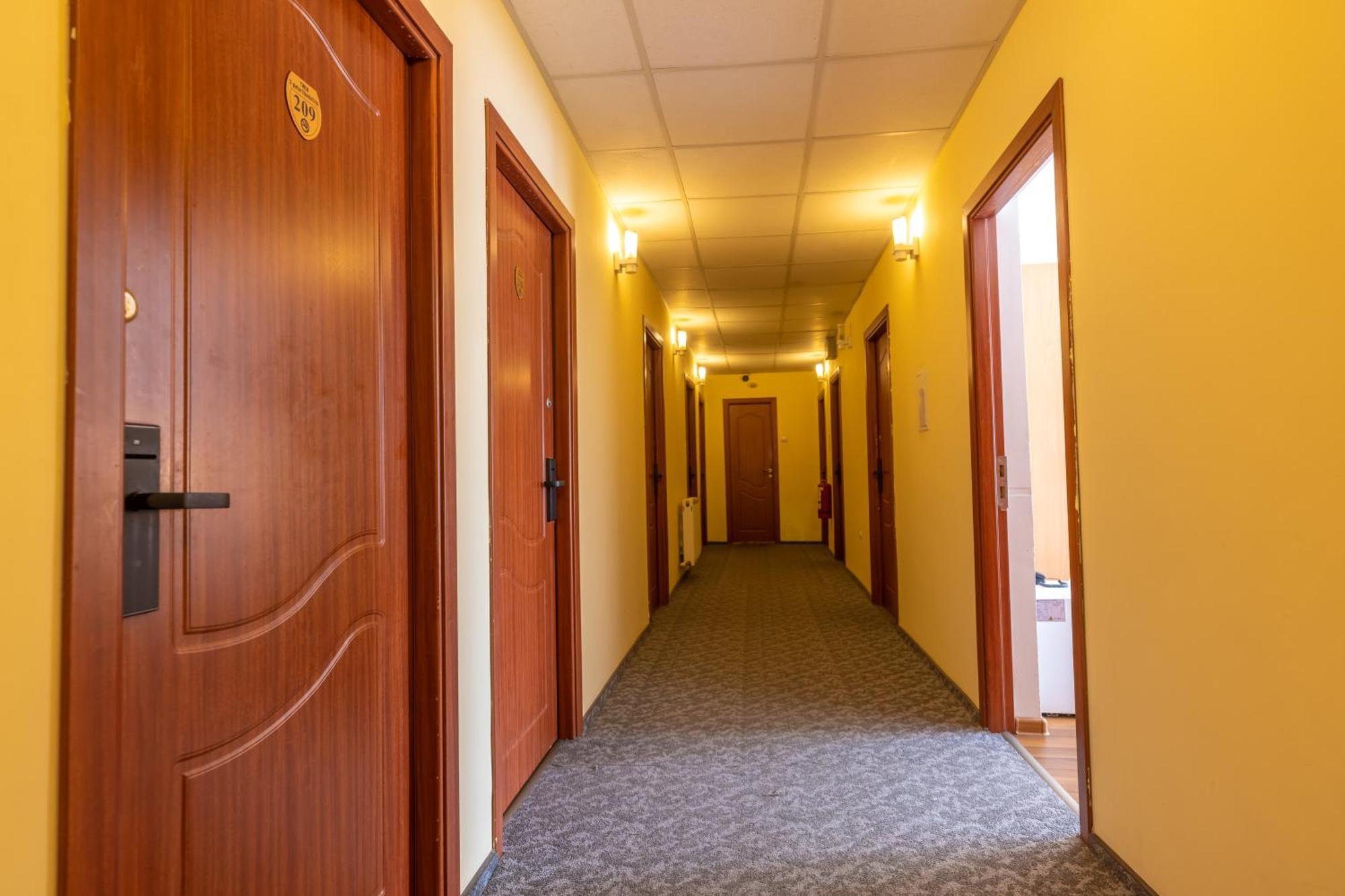 Hotel Sir Gara De Nord Bucharest Exterior photo